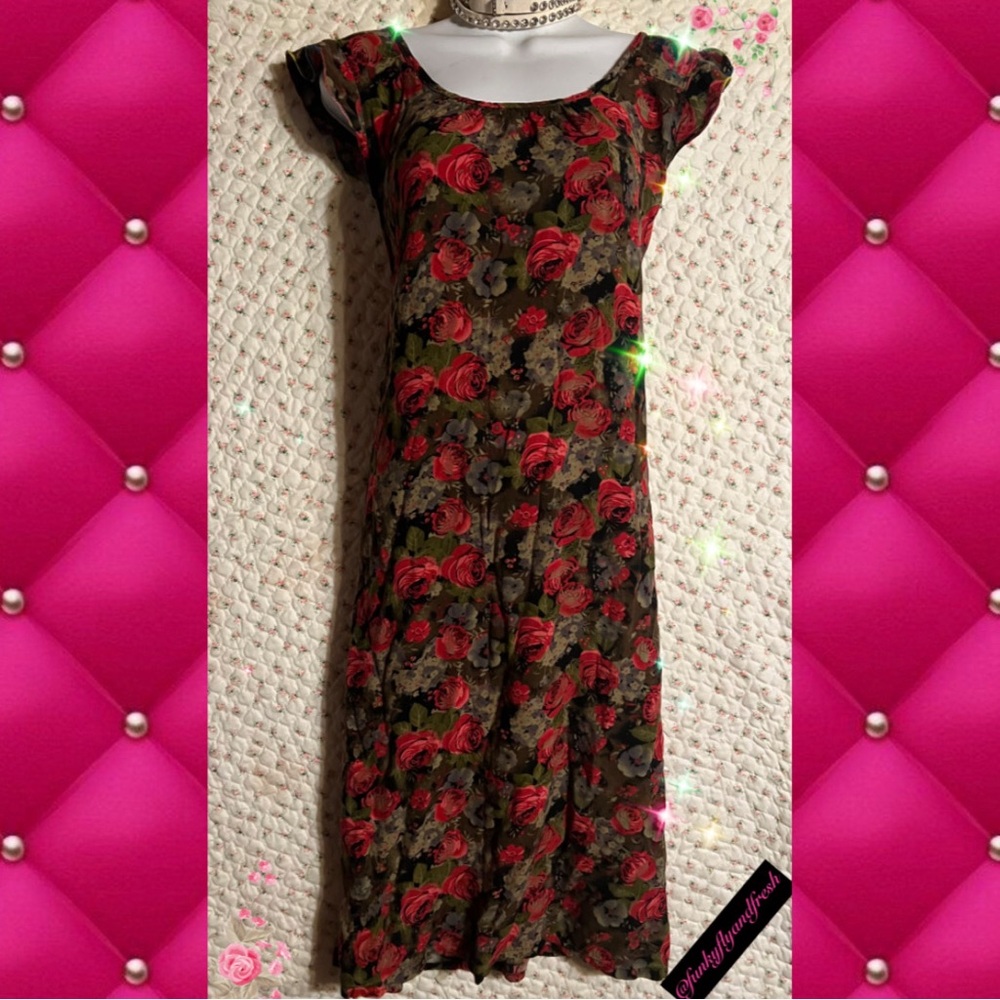 Beautiful vintage red rose floral Monte Carlo ruffle sleeves midi Sz M rayon
